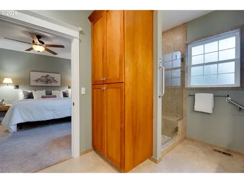 4188 SW 100th Terrace Beaverton OR 97005