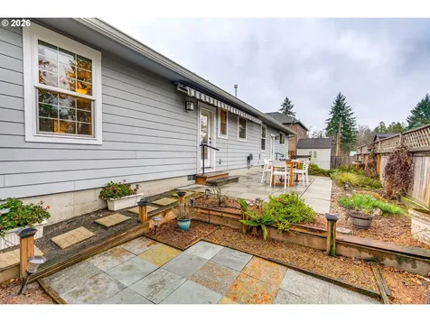 4188 SW 100th Terrace Beaverton OR 97005