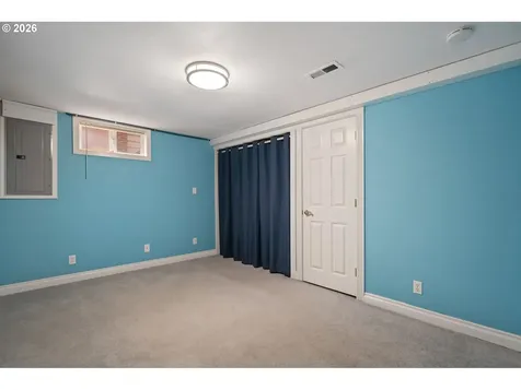 3725 SE Tibbetts Street Portland OR 97202
