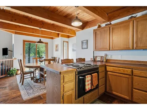 71616 Northshore Drive Birkenfeld OR 97016