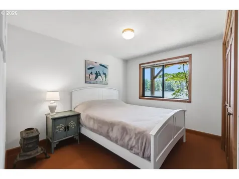 71616 Northshore Drive Birkenfeld OR 97016