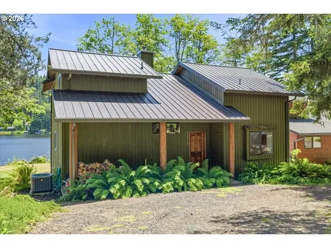 71616 Northshore Drive Birkenfeld OR 97016