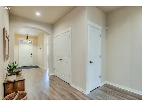 51868 Trapper George Lane La Pine OR 97739
