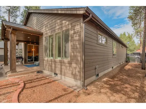 51868 Trapper George Lane La Pine OR 97739