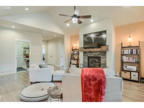 51868 Trapper George Lane La Pine OR 97739