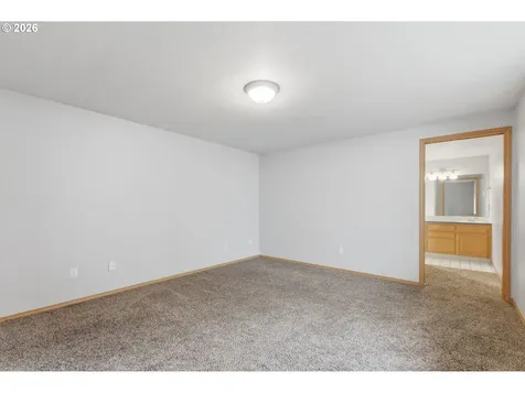 5902 NE 81st Avenue Vancouver WA 98662