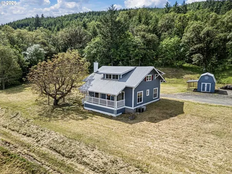 1458 Stearns Lane Oakland OR 97462