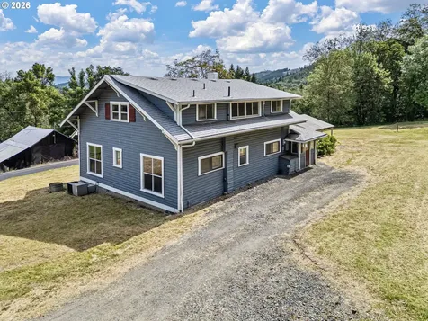 1458 Stearns Lane Oakland OR 97462