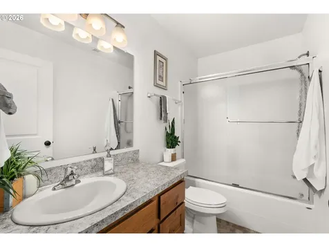 405 Cardinal Avenue Winlock WA 98596
