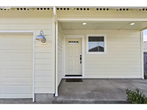 405 Cardinal Avenue Winlock WA 98596
