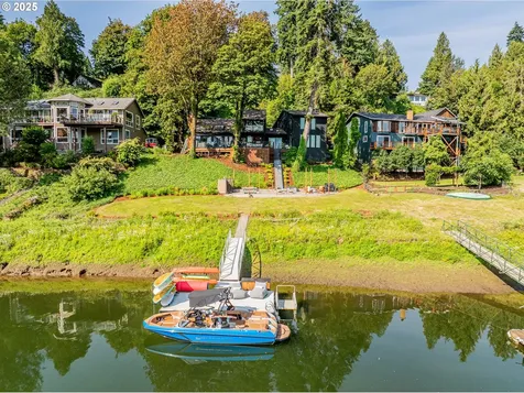 19150 Nixon Avenue West Linn OR 97068