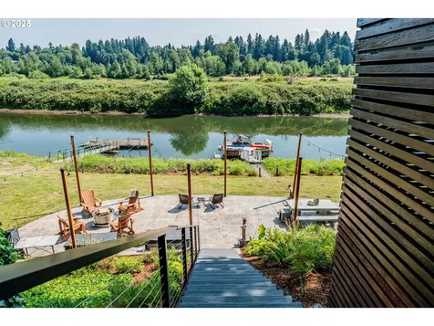 19150 Nixon Avenue West Linn OR 97068