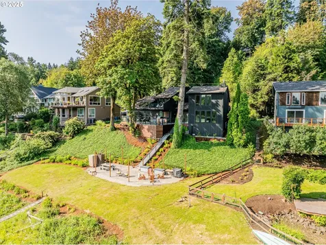 19150 Nixon Avenue West Linn OR 97068
