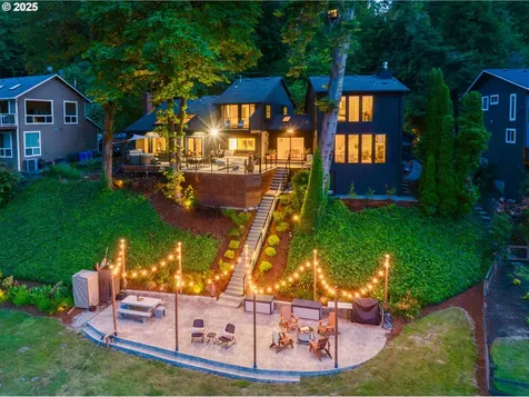 19150 Nixon Avenue West Linn OR 97068
