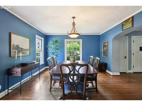 7001 SE 35th Avenue Portland OR 97202