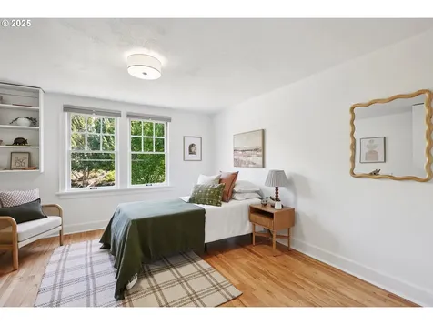 7001 SE 35th Avenue Portland OR 97202