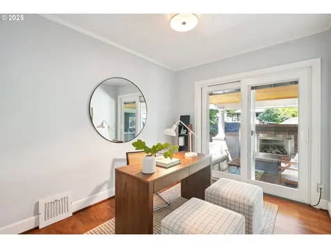 7001 SE 35th Avenue Portland OR 97202