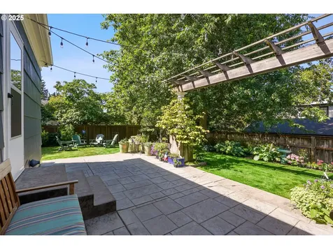 7001 SE 35th Avenue Portland OR 97202