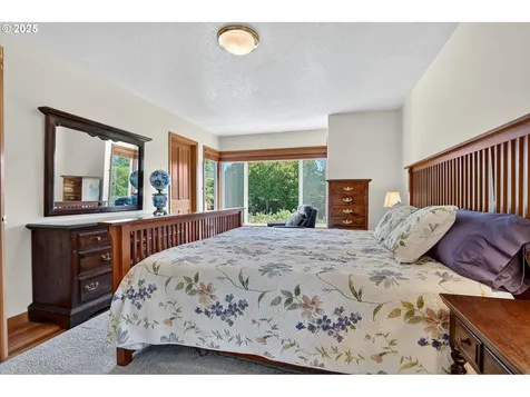 15017 NW Oakmont Loop Beaverton OR 97006