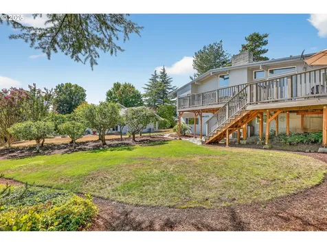 15017 NW Oakmont Loop Beaverton OR 97006