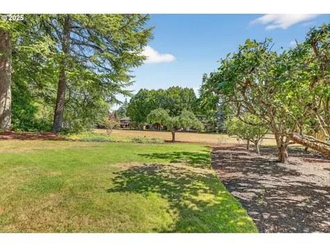 15017 NW Oakmont Loop Beaverton OR 97006