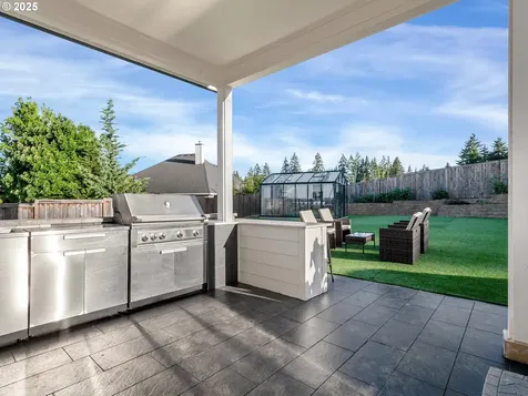 3034 SW 2nd Street Mcminnville OR 97128