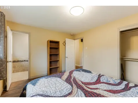 9608 NE 114th Avenue Vancouver WA 98662