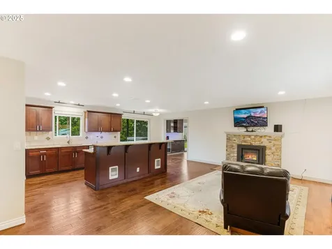 9608 NE 114th Avenue Vancouver WA 98662