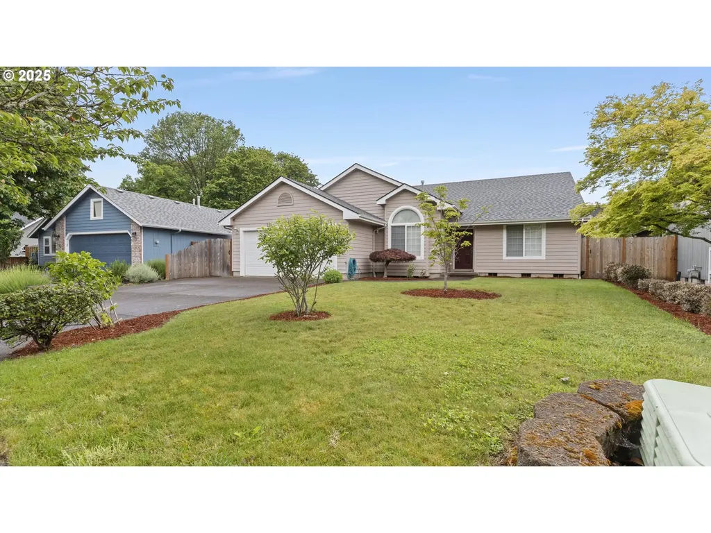 139 Redrock Way Eugene OR 97404