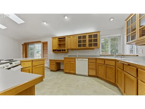139 Redrock Way Eugene OR 97404