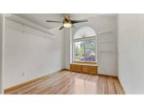 139 Redrock Way Eugene OR 97404
