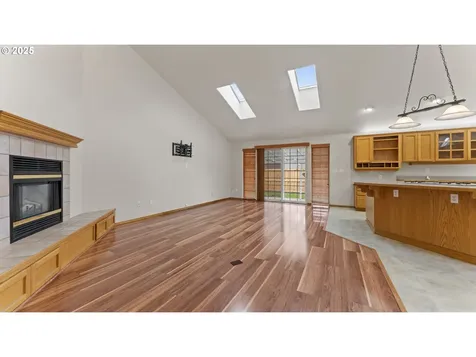 139 Redrock Way Eugene OR 97404