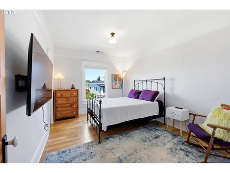 4803 SE Franklin Street Portland OR 97206