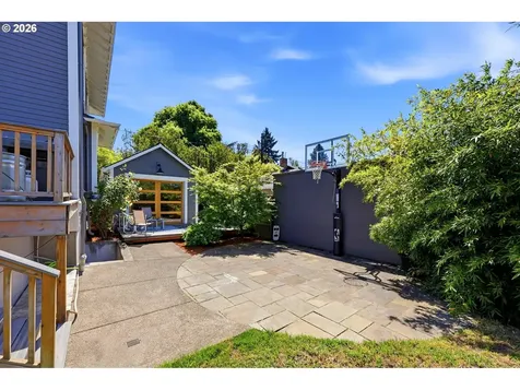 4803 SE Franklin Street Portland OR 97206