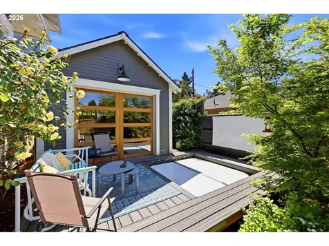 4803 SE Franklin Street Portland OR 97206