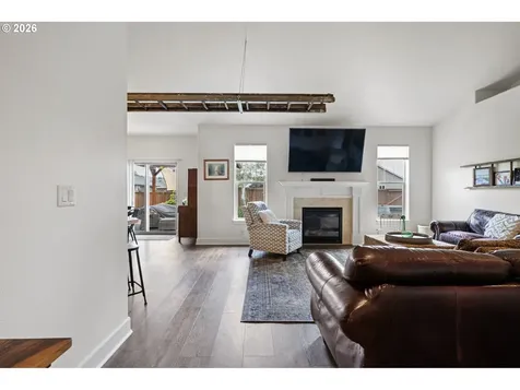 203 Copper Way Creswell OR 97426