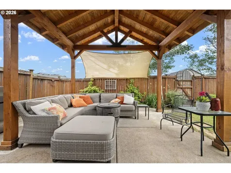 203 Copper Way Creswell OR 97426