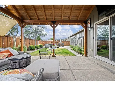 203 Copper Way Creswell OR 97426