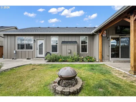203 Copper Way Creswell OR 97426