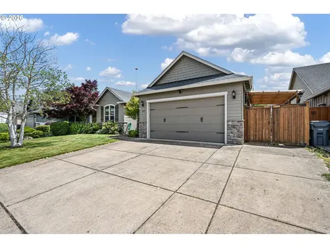 203 Copper Way Creswell OR 97426