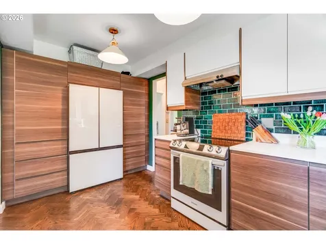 2160 SW 79th Avenue Portland OR 97225