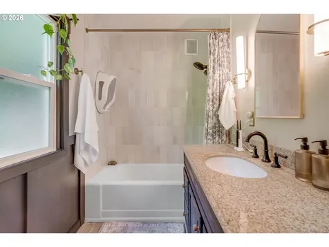 2160 SW 79th Avenue Portland OR 97225