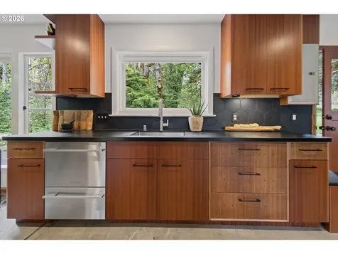 4212 Q Circle Washougal WA 98671
