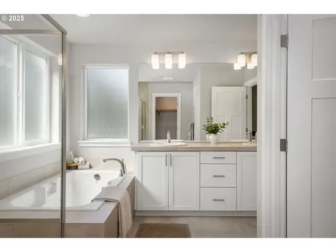 2763 SW Maycrest Terrace Beaverton OR 97003