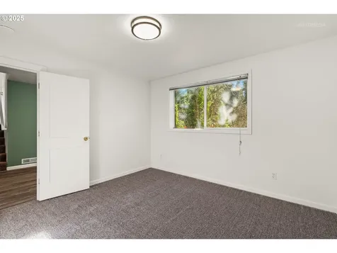 15606 SW Farmer Way Sherwood OR 97140