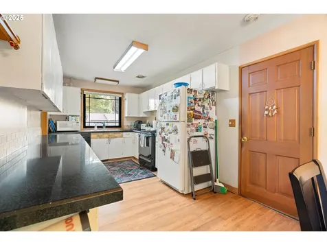 1315 SE 114th Avenue Portland OR 97216