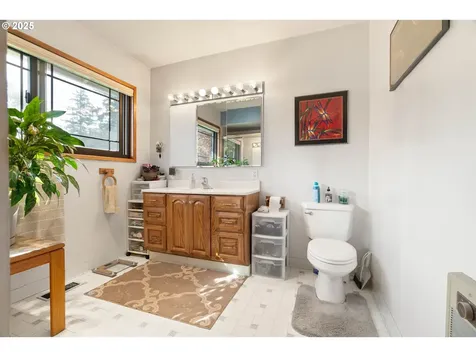 1315 SE 114th Avenue Portland OR 97216