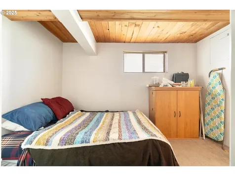 1315 SE 114th Avenue Portland OR 97216