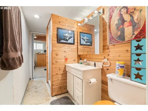 1315 SE 114th Avenue Portland OR 97216