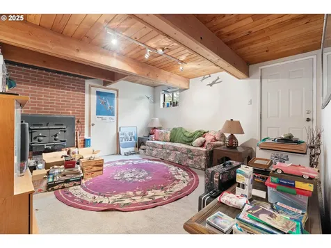 1315 SE 114th Avenue Portland OR 97216